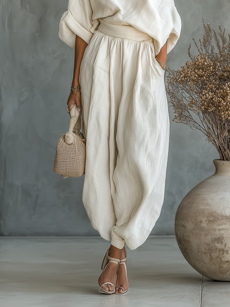Conjunto de Lino Off-White para Mujeres con Top Off-Shoulder y Pantalones Tapered • S1
