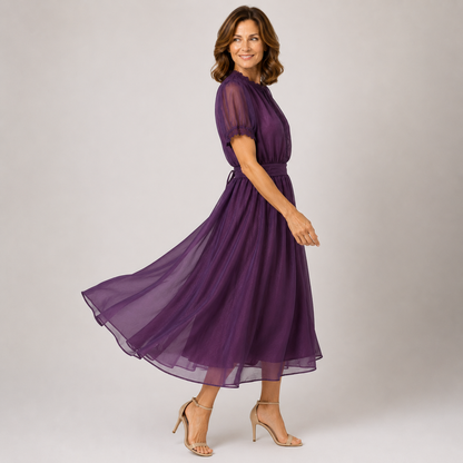 Flavia | Maxi Vestido con Escote en Forma de Gota y Bordes de Encaje Chiffon