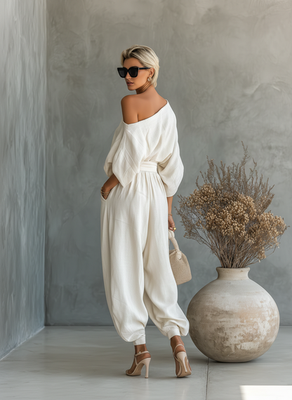 Conjunto de Lino Off-White para Mujeres con Top Off-Shoulder y Pantalones Tapered • S1