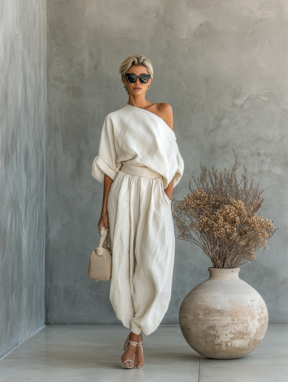 Conjunto de Lino Off-White para Mujeres con Top Off-Shoulder y Pantalones Tapered • S1